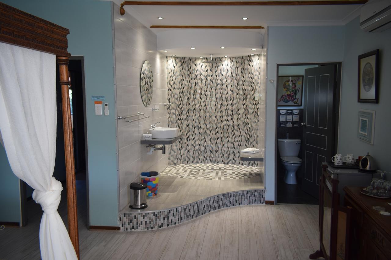 Dungbeetle River Lodge Колчестър Екстериор снимка