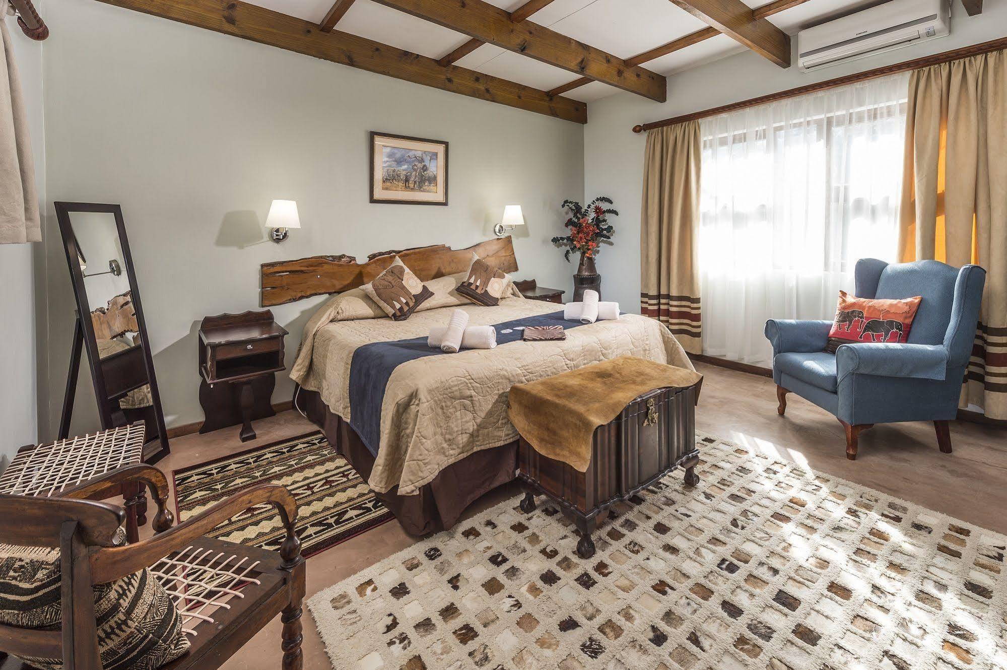 Dungbeetle River Lodge Колчестър Екстериор снимка